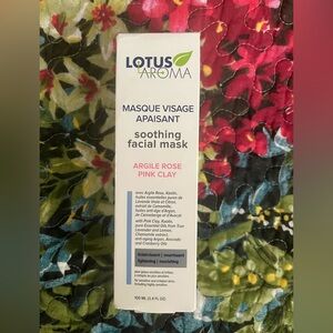 LOTUS AROMA Pink Clay Facial Mask - NWT